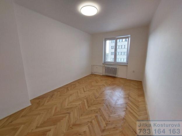 Pronájem bytu 2+1, Bruntál, Smetanova, 55 m2