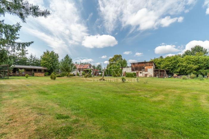 Prodej pozemku pro bydlení, Věšín - Buková, 3686 m2