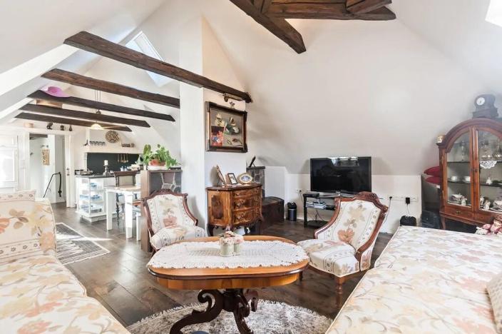 Pronájem bytu 2+kk, Praha - Hradčany, Nový Svět, 68 m2