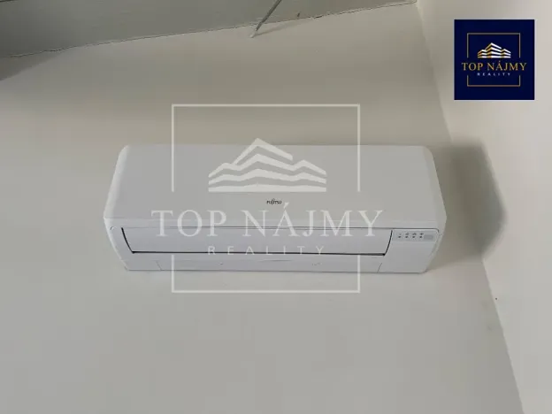 Pronájem skladu, Ostrava, Opavská, 500 m2