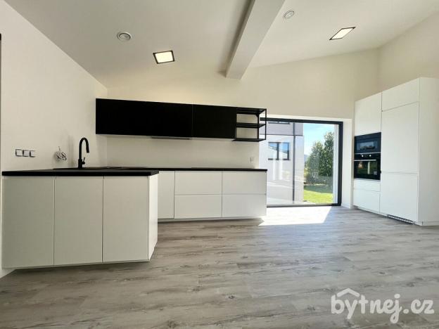 Pronájem bytu 3+kk, Brno - Ivanovice, Mácova, 126 m2