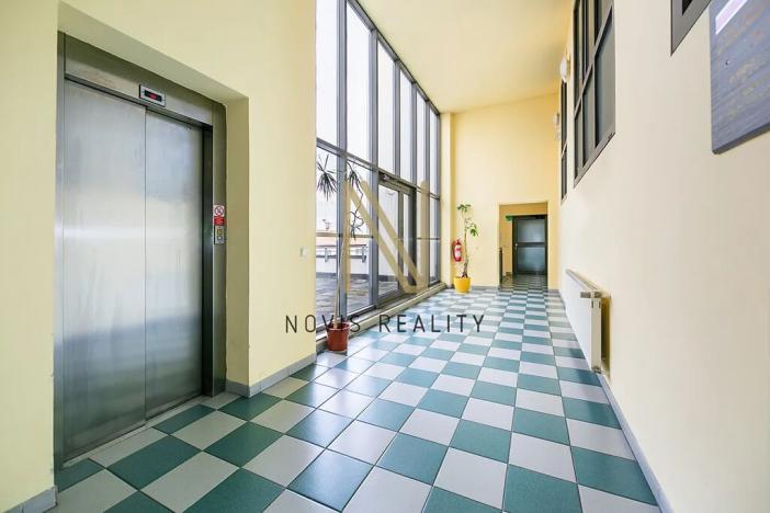 Pronájem kanceláře, Plzeň, Americká, 140 m2