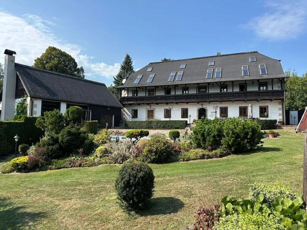 Prodej vícegeneračního domu, Povrly, Lysá, 635 m2