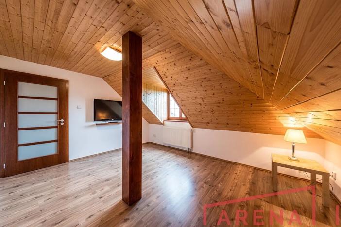 Prodej rodinného domu, Krumvíř, 220 m2