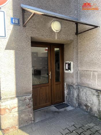 Pronájem bytu 1+1, Náchod, Borská, 30 m2