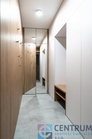 Prodej bytu 2+kk, Vrkoslavice, 57 m2