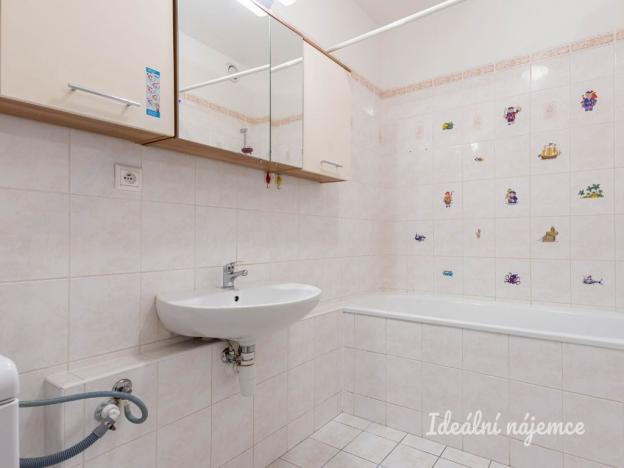 Prodej bytu 3+kk, Praha - Letňany, Zlonická, 68 m2