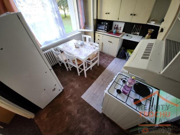 Prodej bytu 3+1, Trutnov, Pomněnková, 61 m2