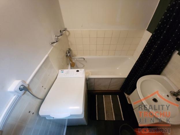 Prodej bytu 3+1, Trutnov, Pomněnková, 61 m2