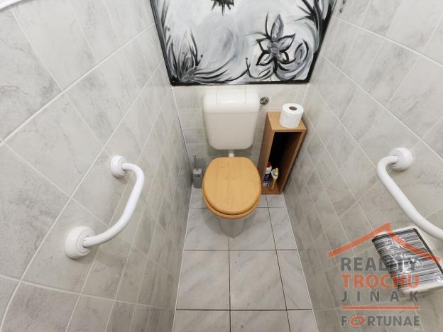 Prodej bytu 3+1, Trutnov, Pomněnková, 61 m2