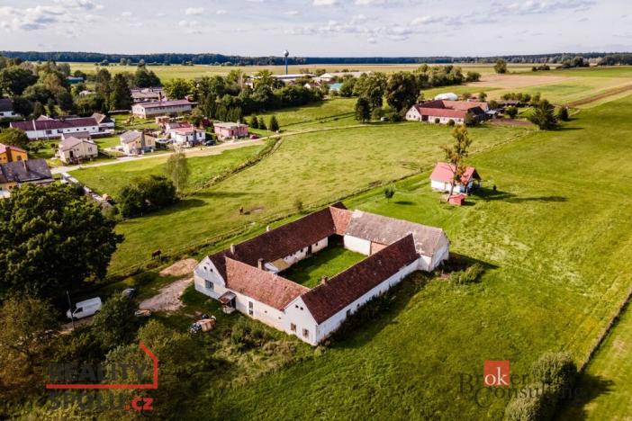 Prodej rodinného domu, Suchdol nad Lužnicí, 200 m2