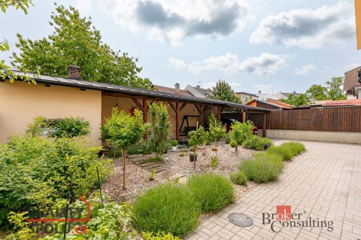 Prodej ubytování, Bruntál, I. Olbrachta, 211 m2