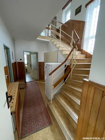 Prodej rodinného domu, Praha - Nebušice, V březinkách, 221 m2