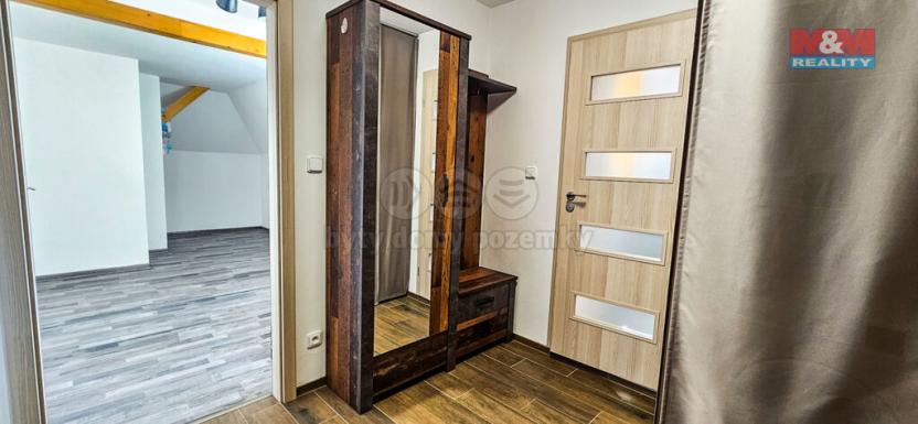 Prodej bytu 2+kk, Přelouč, Václavské náměstí, 72 m2