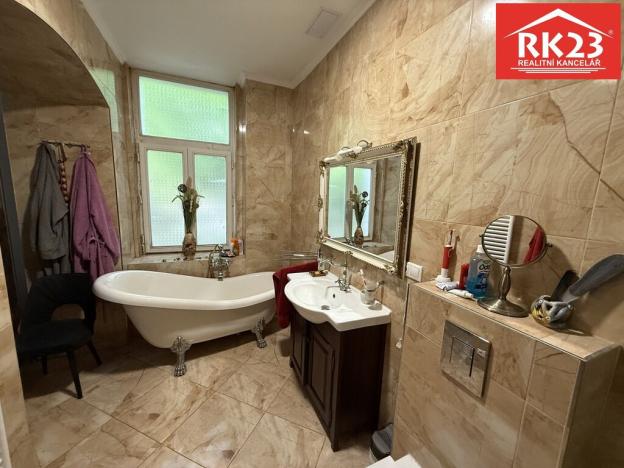 Prodej bytu 4+kk, Mariánské Lázně, Ruská, 112 m2