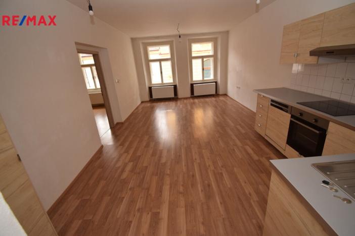 Pronájem bytu 3+kk, Písek, Chelčického, 67 m2