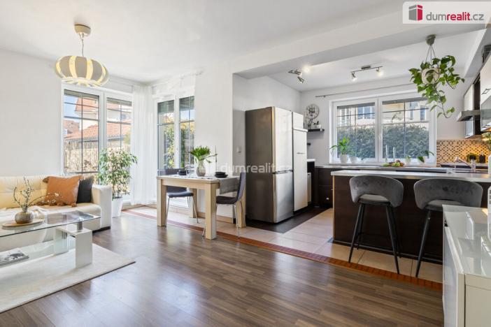 Prodej bytu 4+kk, Přezletice, U Ctěnického Potoka, 90 m2