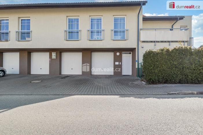 Prodej bytu 4+kk, Přezletice, U Ctěnického Potoka, 90 m2