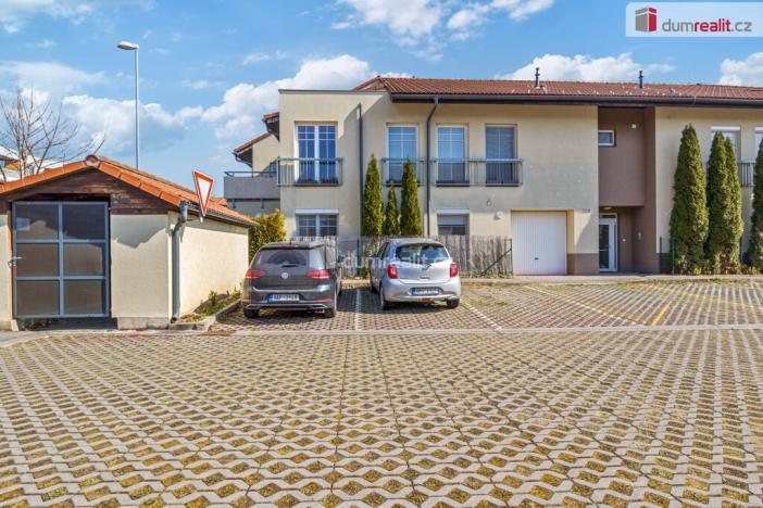 Prodej bytu 4+kk, Přezletice, U Ctěnického Potoka, 90 m2