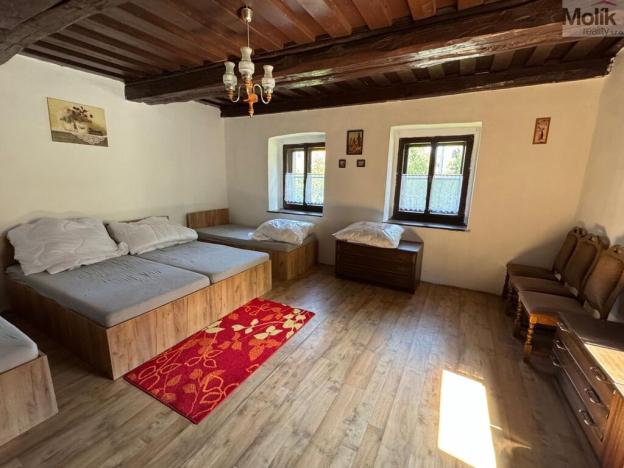 Prodej rodinného domu, Velečín, 300 m2