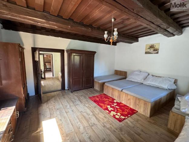 Prodej rodinného domu, Velečín, 300 m2