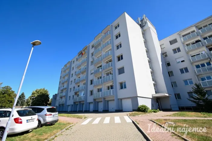 Pronájem bytu 2+kk, Brno, Langrova, 40 m2