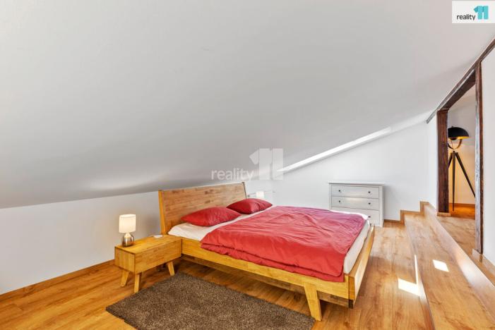 Prodej bytu 3+kk, Chrastava, náměstí 1. máje, 156 m2