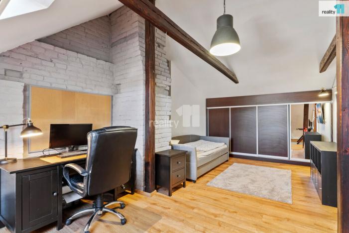 Prodej bytu 3+kk, Chrastava, náměstí 1. máje, 156 m2