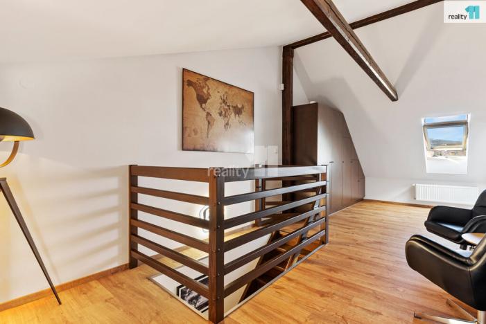 Prodej bytu 3+kk, Chrastava, náměstí 1. máje, 156 m2