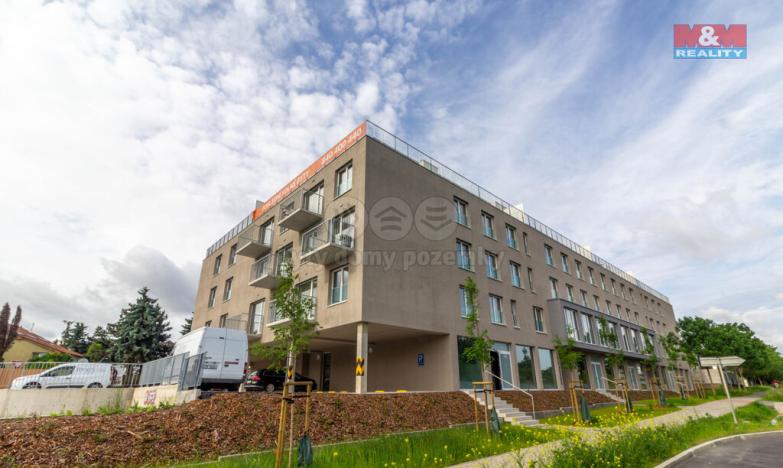 Pronájem garážového stání, Praha - Hostavice, 13 m2