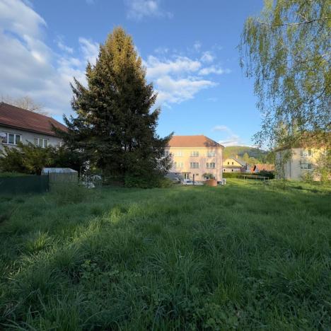 Prodej pozemku pro bydlení, Sloup v Čechách, Komenského, 671 m2