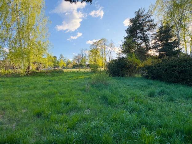 Prodej pozemku pro bydlení, Sloup v Čechách, Komenského, 671 m2