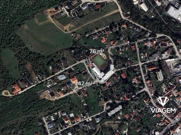 Prodej pole, Loděnice, 218 m2