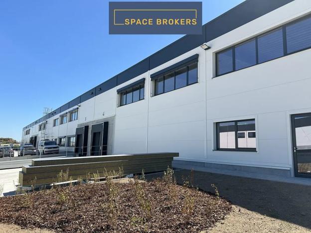 Pronájem obchodního prostoru, Tuchoměřice, 1416 m2