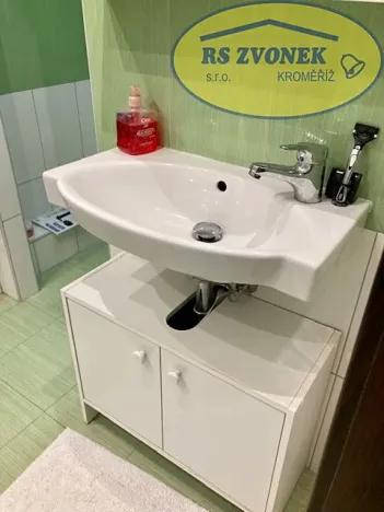 Pronájem bytu 2+1, Chropyně, Nádražní, 57 m2