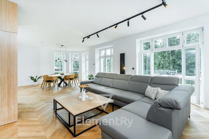 Pronájem bytu 4+kk, Hradec Králové, Heřmanova, 137 m2