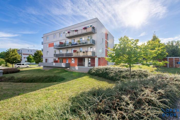 Prodej bytu 2+kk, Praha - Háje, Jurkovičova, 60 m2