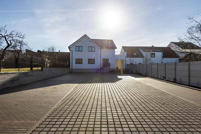 Pronájem bytu 1+kk, Brno, Mírová, 38 m2