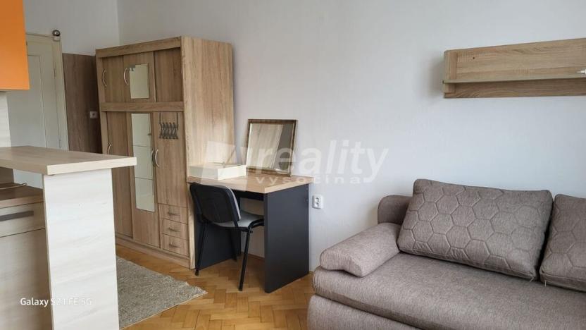 Pronájem bytu 1+kk, Náměšť nad Oslavou, 25 m2