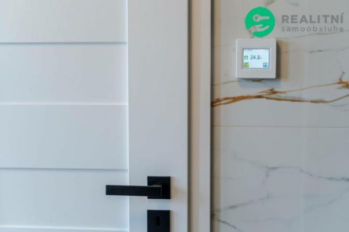 Prodej bytu 3+kk, Opava, Oblouková, 62 m2