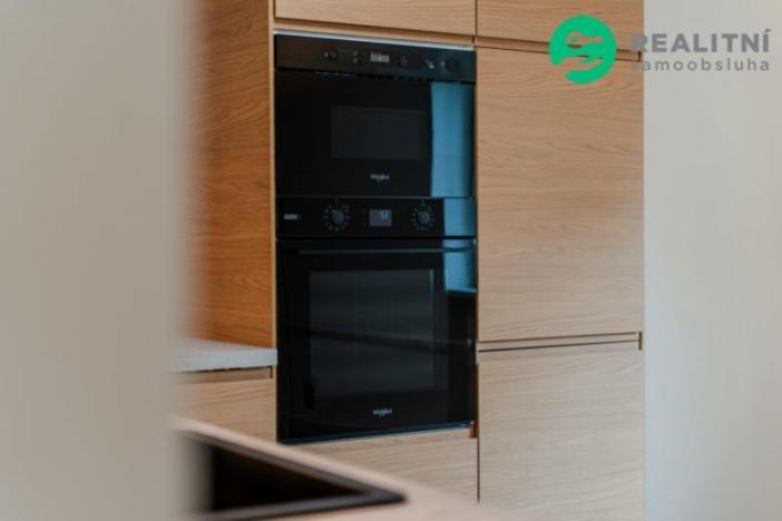 Prodej bytu 3+kk, Opava, Oblouková, 62 m2