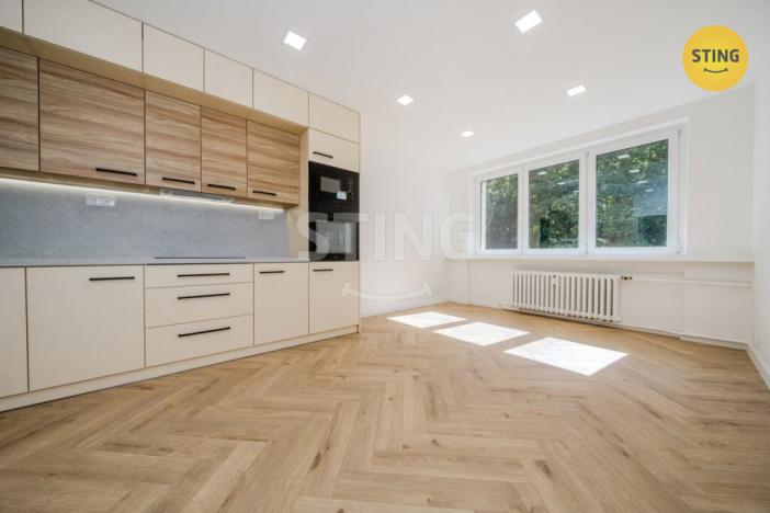 Prodej bytu 2+1, Ostrava, 57 m2