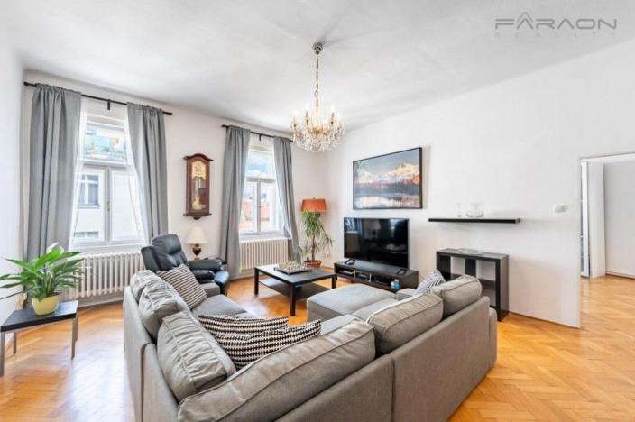 Pronájem bytu 4+1, Praha - Nové Město, Biskupská, 132 m2