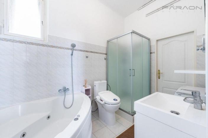 Pronájem bytu 4+1, Praha - Nové Město, Biskupská, 132 m2