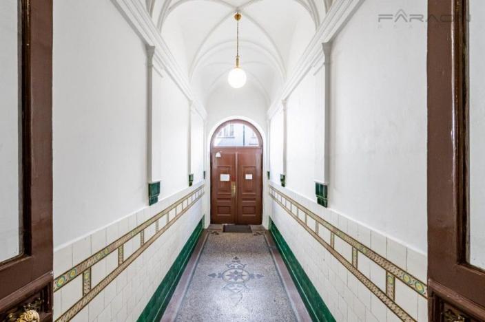 Pronájem bytu 4+1, Praha - Nové Město, Biskupská, 132 m2