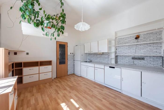 Prodej rodinného domu, Praha - Kobylisy, Přemyšlenská, 110 m2