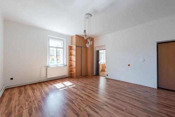 Prodej rodinného domu, Praha - Kobylisy, Přemyšlenská, 110 m2