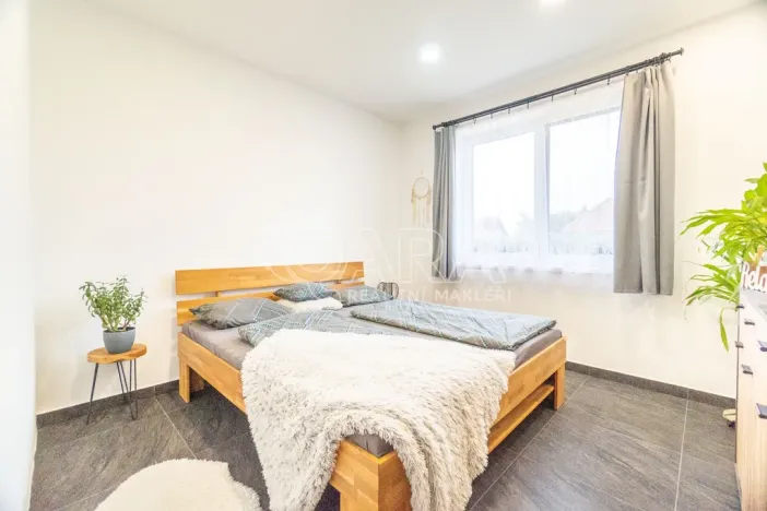 Prodej rodinného domu, Rožmitál pod Třemšínem - Zalány, 180 m2