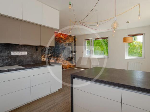 Prodej bytu 4+kk, Praha - Michle, U plynárny, 156 m2