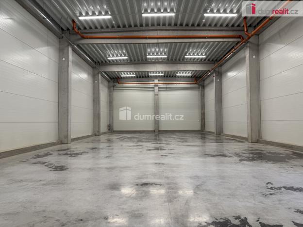 Pronájem skladu, Otrokovice - Kvítkovice, Bartošova, 280 m2